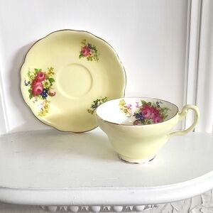 Foley Tulip Green Bone China Teacup and Saucer Set England